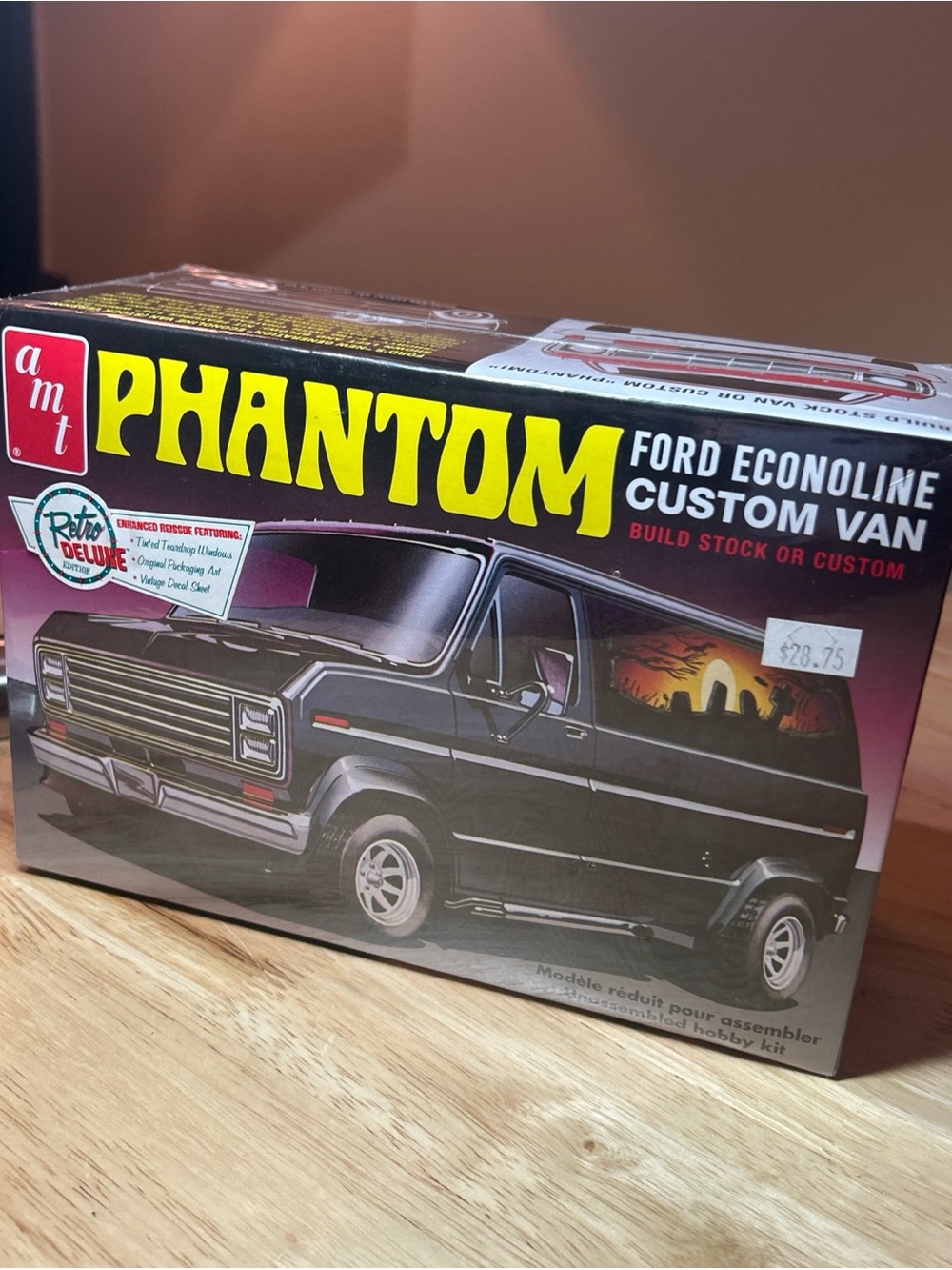 NEW Sealed Retro AMT PHANTOM Ford Econoline Custom Van Model Kit 1/25 AMT767